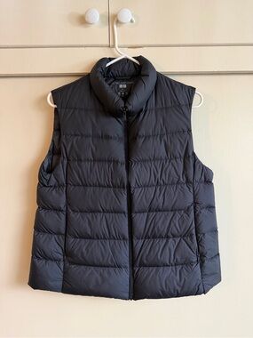 Uniqlo Black Ultra Light Down Puffer Vest
